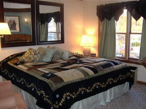 Sturbridge Country Inn - image 25