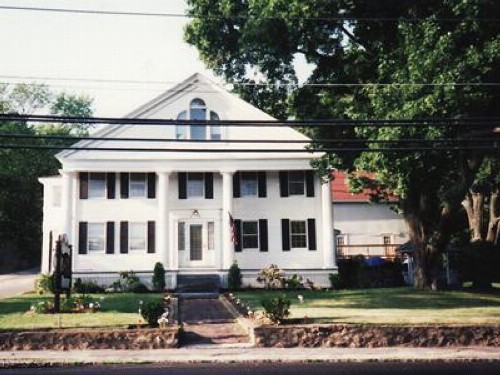 Sturbridge Country Inn - image 8