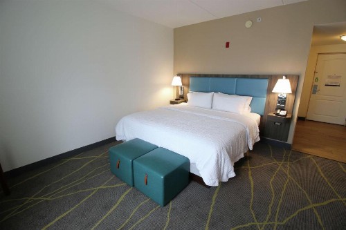 Hampton Inn & Suites Palm Coast - image 30
