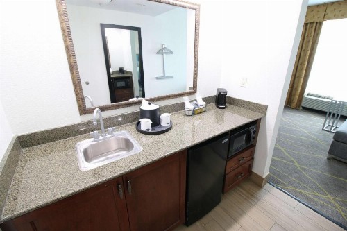 Hampton Inn & Suites Palm Coast - image 41