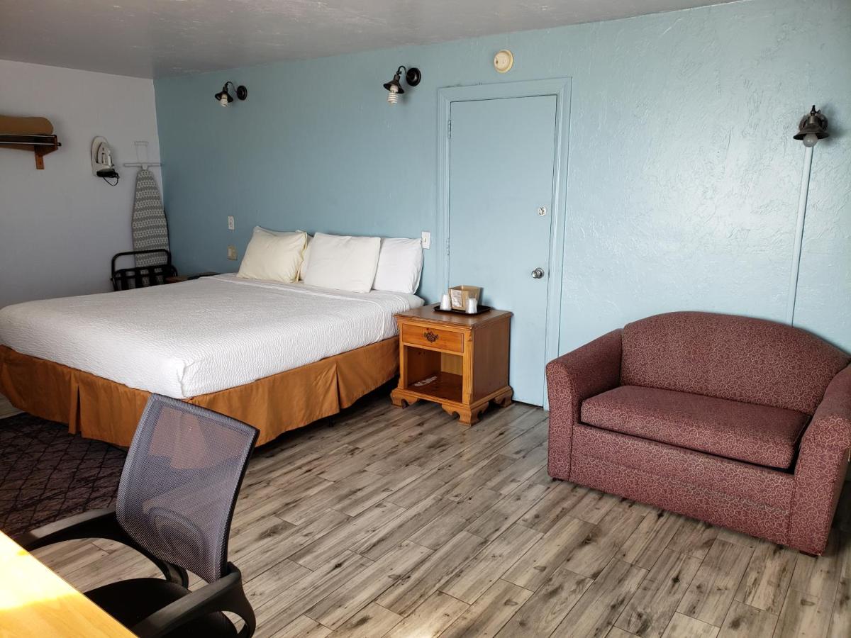 Topaz Motel - Flagler Beach - image 4