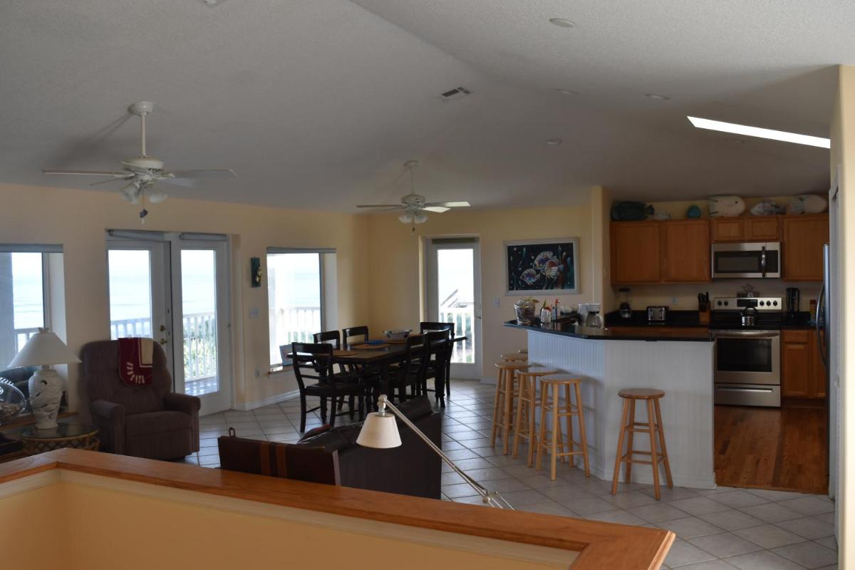 Flagler Beach Motel and Vacation Rentals - image 4