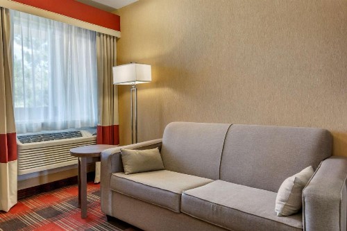 Comfort Inn Lucky Lane - image 25