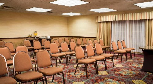 Embassy Suites by Hilton Flagstaff - image 17