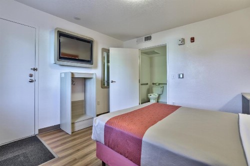 Motel 6-Flagstaff AZ - Butler - image 5