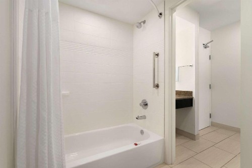 Days Hotel by Wyndham Flagstaff - image 23