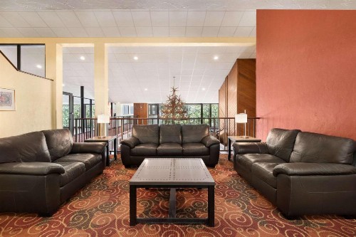 Days Hotel by Wyndham Flagstaff - image 25