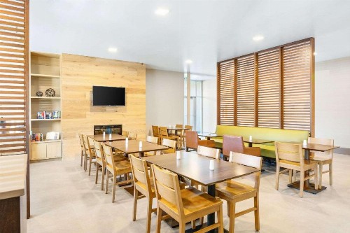 Country Inn & Suites by Radisson Flagstaff Downtown AZ - image 15