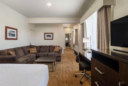 Best Western Pony Soldier Inn & Suites - image 21