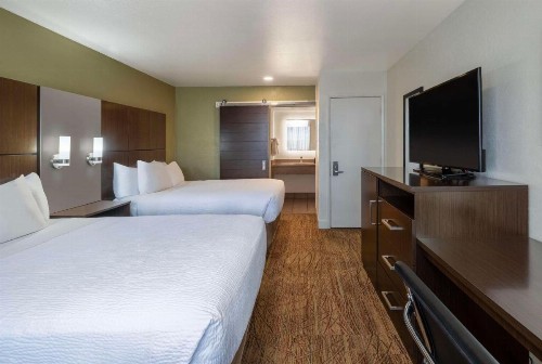 Best Western Pony Soldier Inn & Suites - image 29