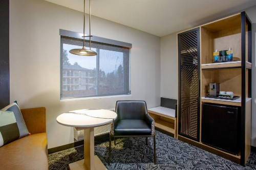 Days Inn by Wyndham Flagstaff I-40 - image 20