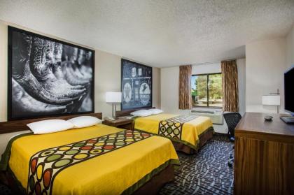 Super 8 by Wyndham Flagstaff - image 13