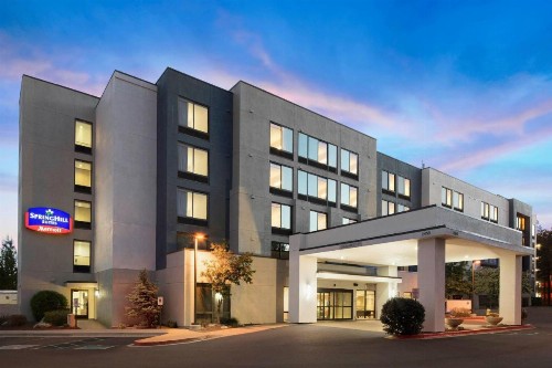 SpringHill Suites by Marriott Flagstaff - image 3