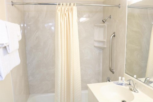 Highland Country Inn Flagstaff - image 9