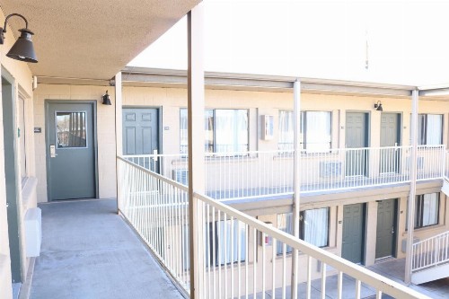 Highland Country Inn Flagstaff - image 10