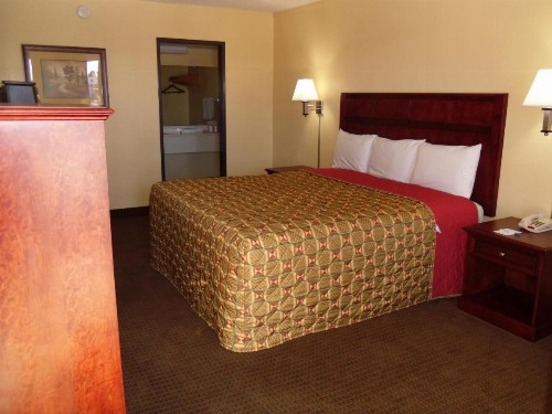 Budget Inn Flagstaff - image 3