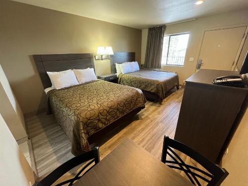Mountain View Inn - image 11