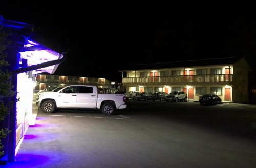 Mountain View Inn - image 12