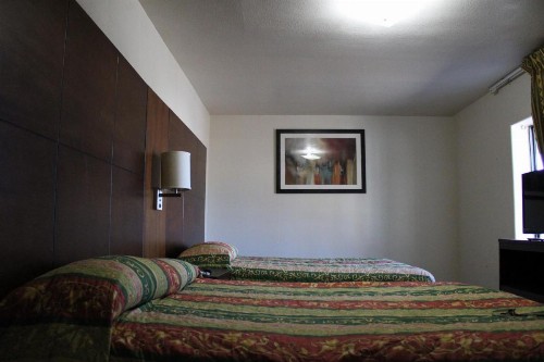 Flagstaff Motel - image 12