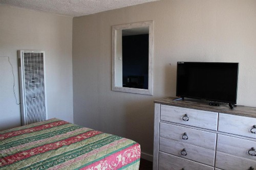 Flagstaff Motel - image 6