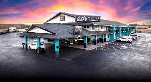 Hotel Elev8 Flagstaff I-40 Exit 198 Butler Ave - image 46