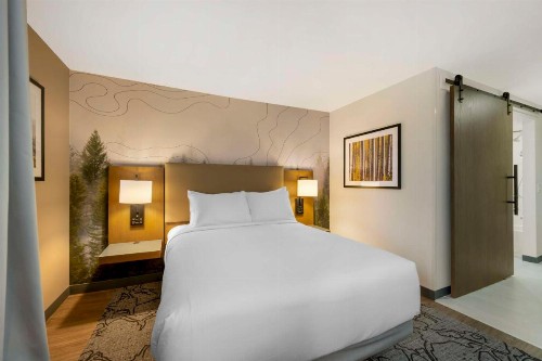 Aiden by Best Western Flagstaff - image 18