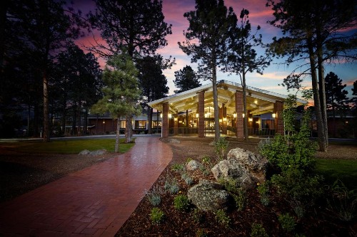 Little America Hotel Flagstaff - image 4