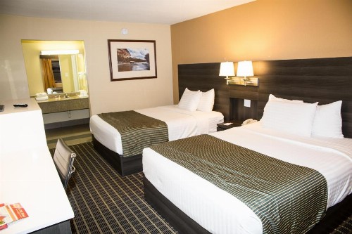 Ramada by Wyndham Flagstaff East - image 10