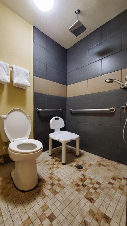 Ramada by Wyndham Flagstaff East - image 28
