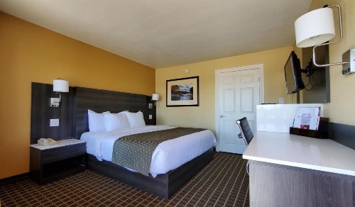 Ramada by Wyndham Flagstaff East - image 33