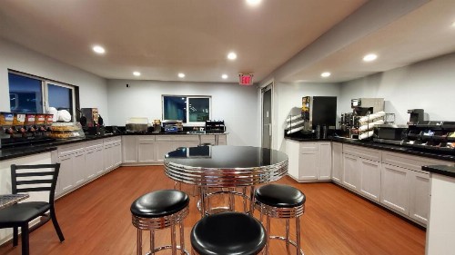Ramada by Wyndham Flagstaff East - image 34
