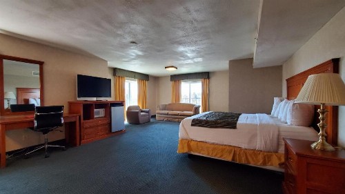Ramada by Wyndham Flagstaff East - image 48