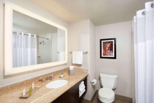 DoubleTree by Hilton Hotel Flagstaff - image 40