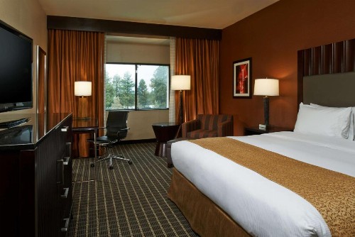 DoubleTree by Hilton Hotel Flagstaff - image 43