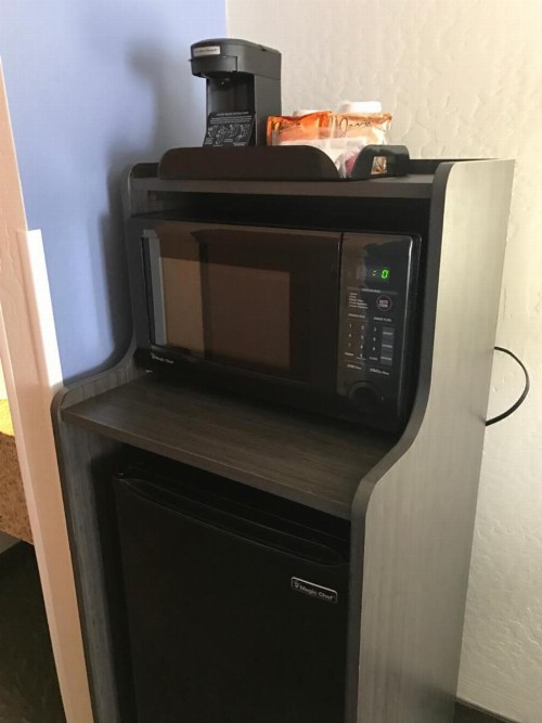 Days Inn & Suites by Wyndham East Flagstaff - image 19