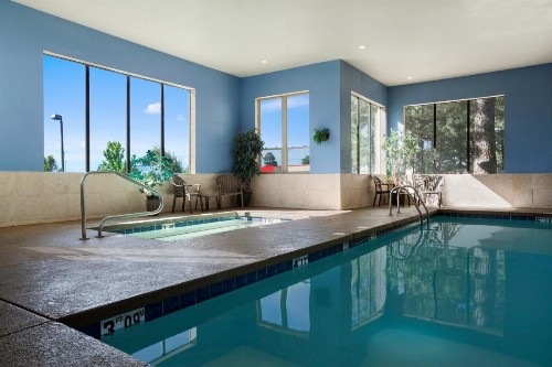 Days Inn & Suites by Wyndham East Flagstaff - image 30
