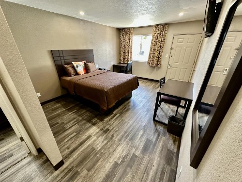 Budget Host Inn NAU / Downtown Flagstaff - image 28