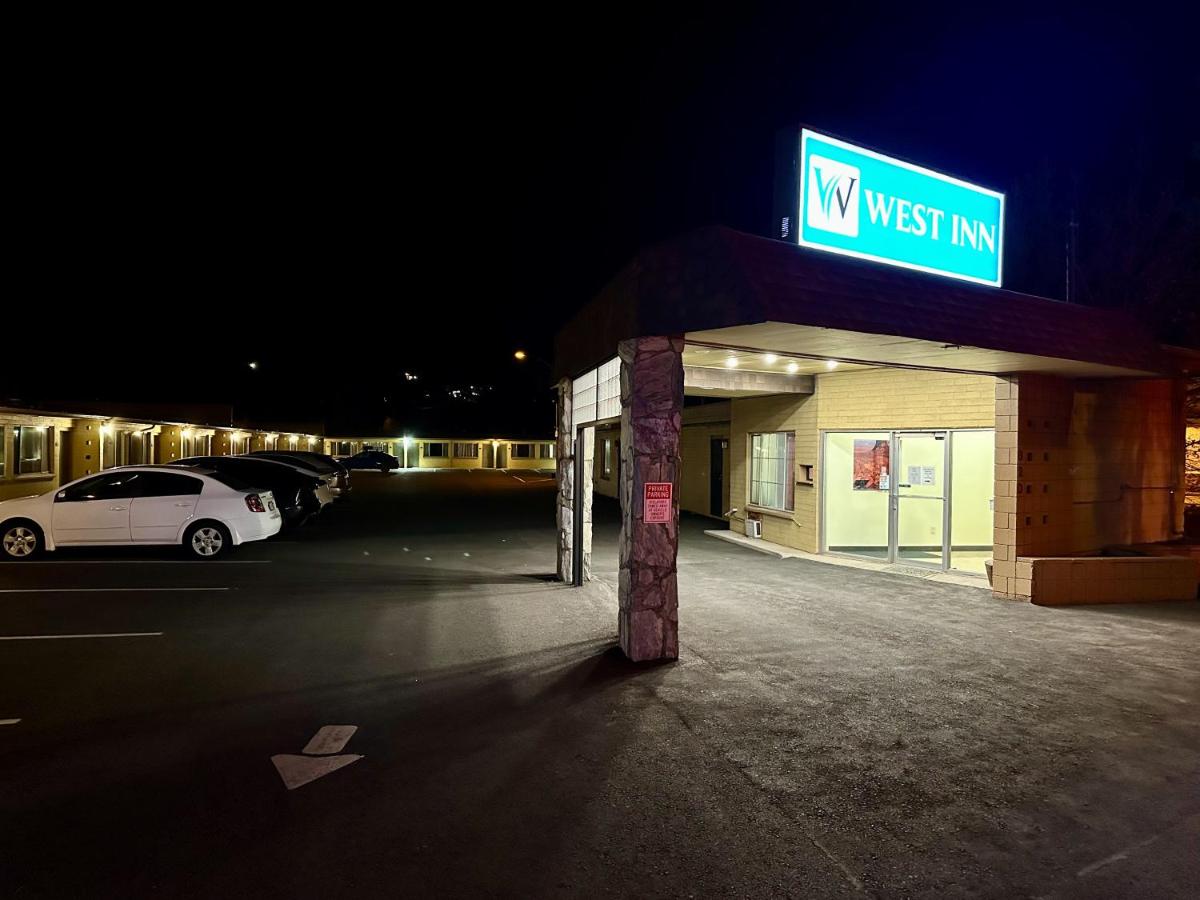 Budget Host Inn NAU / Downtown Flagstaff - image 6