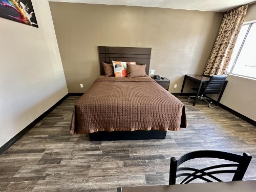 Budget Host Inn NAU / Downtown Flagstaff - image 7