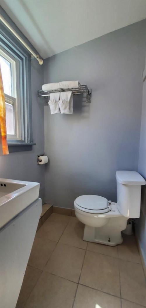 Travelers Inn - image 26