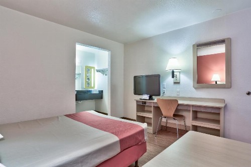 Motel 6-Flagstaff AZ - West - Woodland Village - image 43