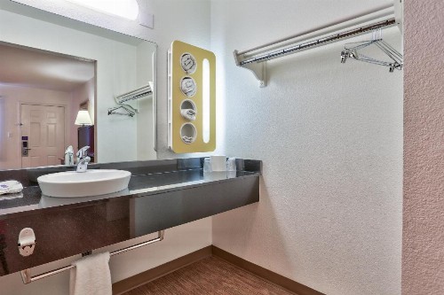 Motel 6-Flagstaff AZ - West - Woodland Village - image 45