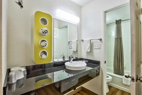Motel 6-Flagstaff AZ - East - image 12