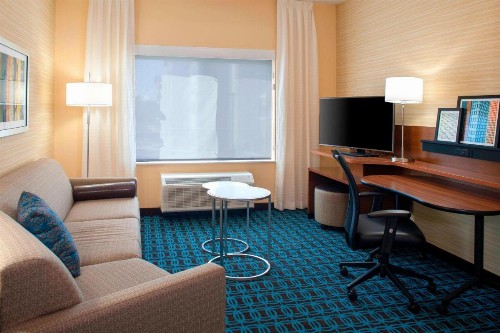 Fairfield Inn & Suites by Marriott Flagstaff East - image 12