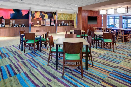 Fairfield Inn & Suites by Marriott Flagstaff East - image 19