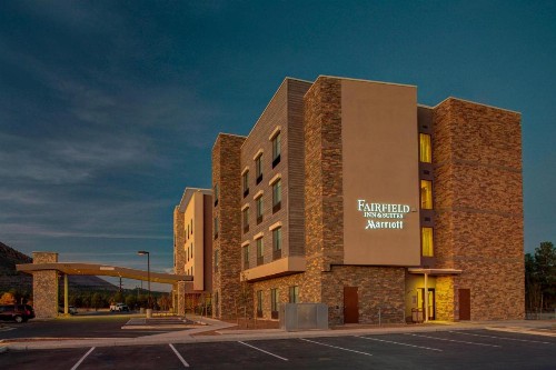 Fairfield Inn & Suites by Marriott Flagstaff East - image 7