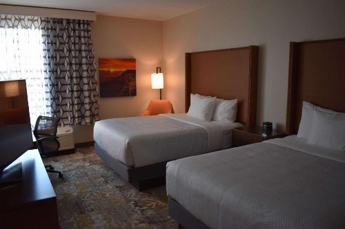 La Quinta by Wyndham Flagstaff East I-40 - image 24
