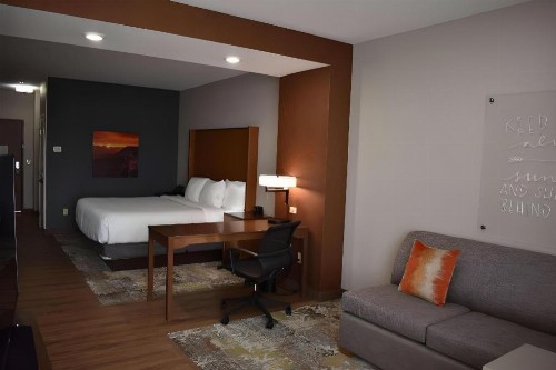 La Quinta by Wyndham Flagstaff East I-40 - image 30