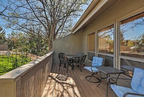 Flagstaff Townhome with Deck Easy Access Downtown! - image 1