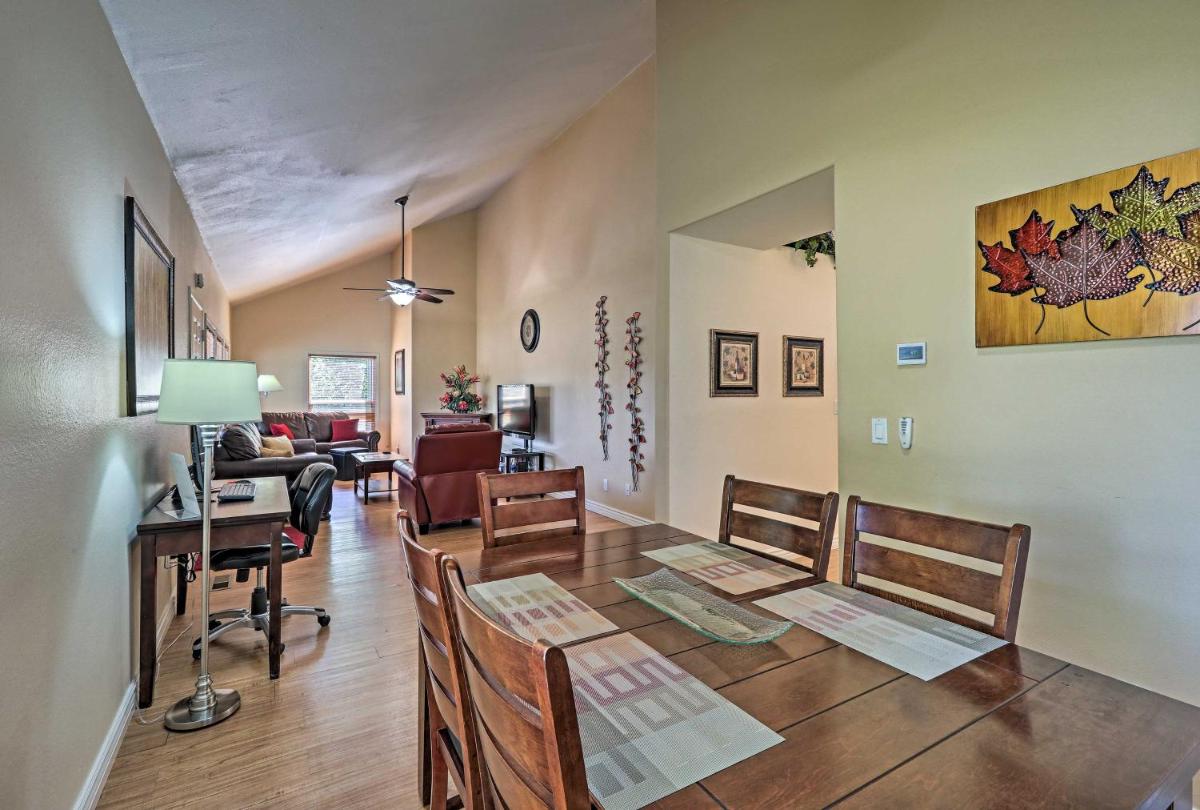Flagstaff Townhome with Deck Easy Access Downtown! - image 3